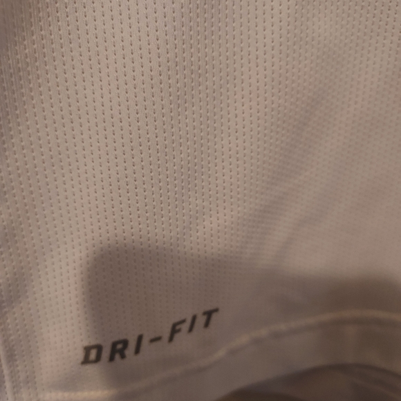 Nike DRI-FIT Raiders Polo Shirt Mens M White Gray Black Stripe Logo NFL On Field - Picture 9 of 13